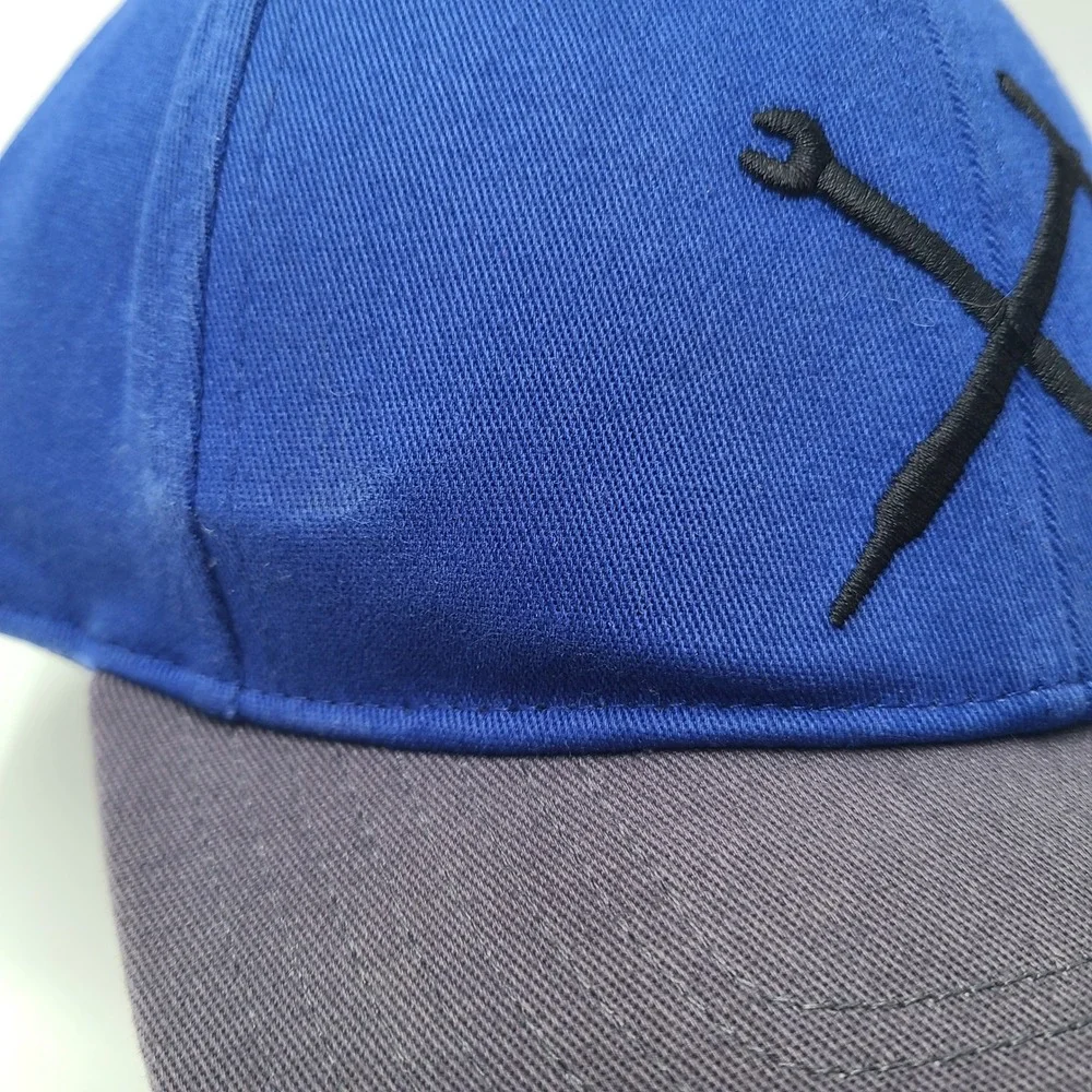 Mountain Hardwear this hat